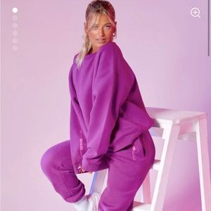 Bo+Tee Oversized Branded Sweatshirt